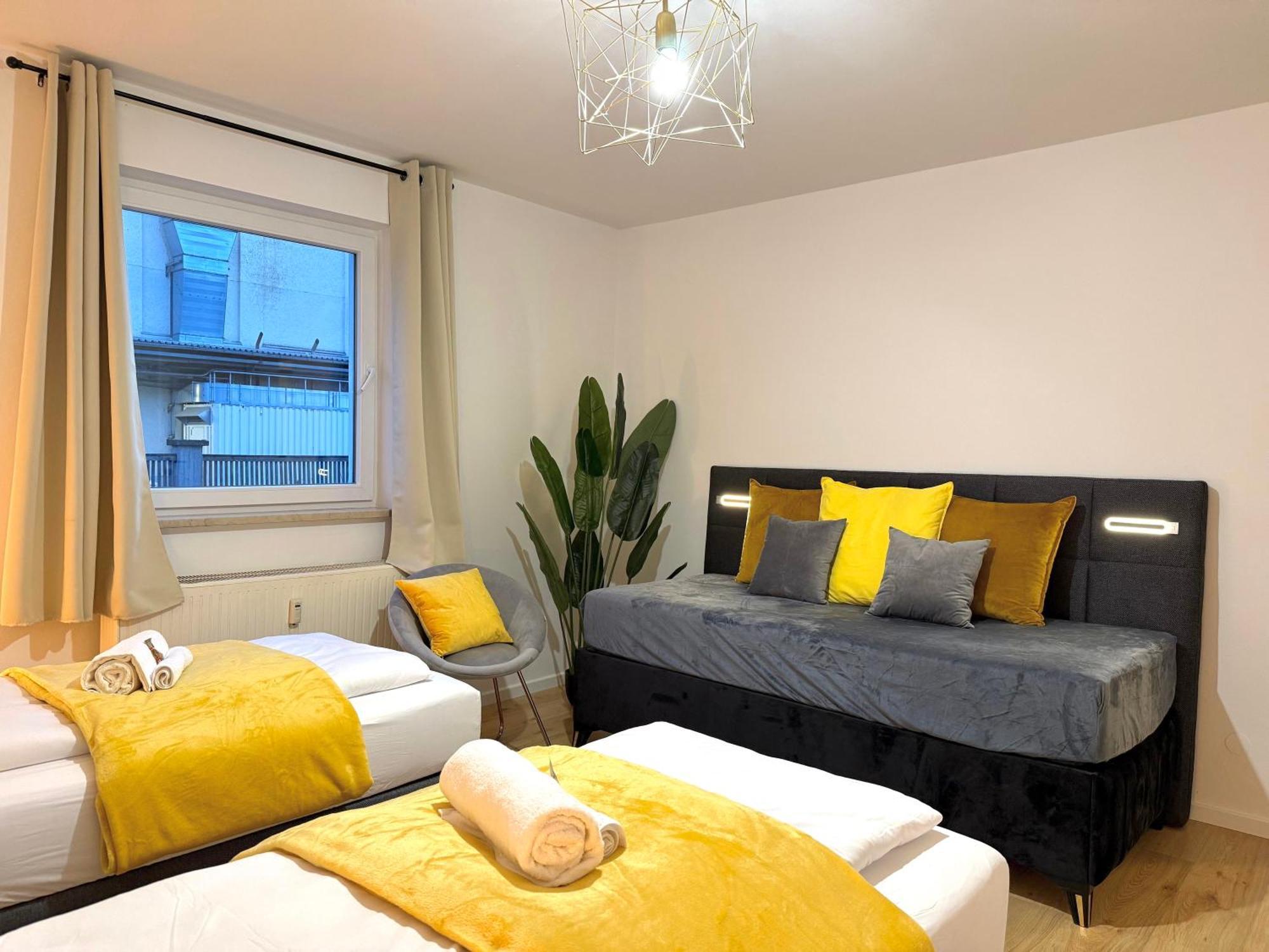 Yay - 65M2 Apartment Am Bahnhof - Smart Tv - Internet - Kaffee - Waschmaschine - Trockner Mühldorf Exteriör bild