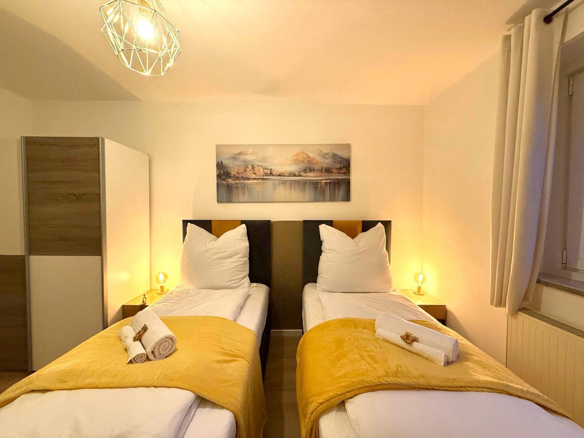 Yay - 65M2 Apartment Am Bahnhof - Smart Tv - Internet - Kaffee - Waschmaschine - Trockner Mühldorf Exteriör bild